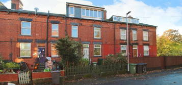 2 bedroom terraced house