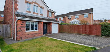 4 bed detached house for sale