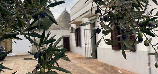 Casa indipendente in vendita in contrada San Gerardo, 686