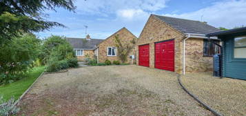 4 bedroom detached bungalow for sale