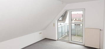 Großzügige 4-Zimmer-Wohnung nebst schmaler Dachterrasse