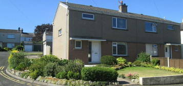 3 bedroom semi-detached house