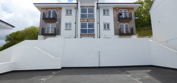 2 bed flat to rent