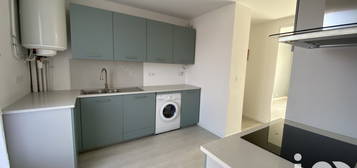 Appartement à vendre, 4 pièces, 2 chambres, 65 m²