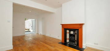 Property to rent in Ormsby Place, London N16