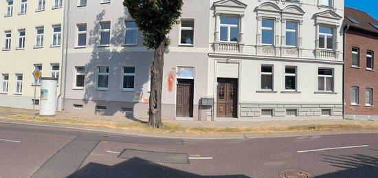 Schöne helle 1 Raum Wohnung in zentraler Lage Leopoldstr.9