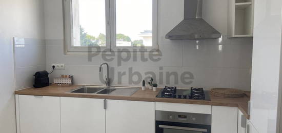 Appartement meublé  à louer, 4 pièces, 3 chambres, 67 m²