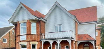 Room to rent in Stourwood Road, Southbourne, Bournemouth BH6