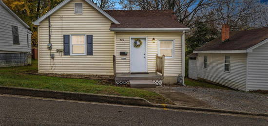 406 Scott St, Mount Sterling, KY 40353