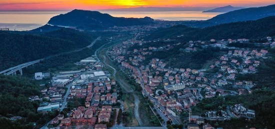 Bilocale in vendita a Casarza Ligure