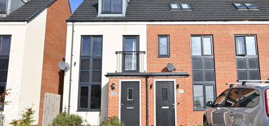 Town house to rent in Elmwood Park Mews, Newcastle Upon Tyne NE13