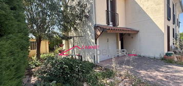 Maison  à vendre, 6 pièces, 4 chambres, 100 m²