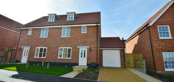 3 bedroom semi-detached house