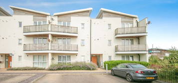 Flat for sale in Hening Avenue, Ipswich IP3