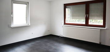 3 Zimmer Wohnung + Küche und Bad 60 qm