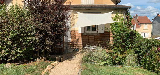 Studio / T1 avec jardin THIVIERS