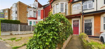 Property to rent in Palmerston Road, Westcliff-On-Sea SS0