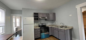 169 Prospect St APT 2, Springfield, MA 01107