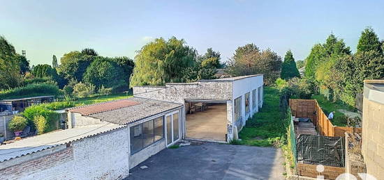 Maison traditionnelle 2 étages  à vendre, 6 pièces, 3 chambres, 120 m²