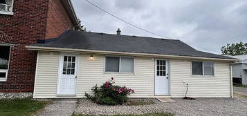 644 Moira St W #3, Belleville, ON K8N 4Z2