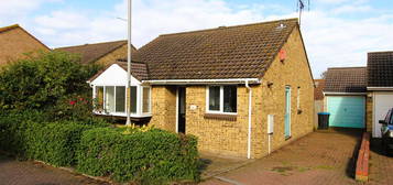 2 bed detached bungalow for sale