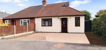 3 bed semi-detached house for sale