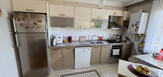 SANCAKTEPE TRİAD PARK SİTESİ BAHÇELİ 3+1 SATILIK DAİRE