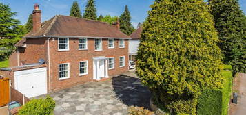 4 bedroom detached house