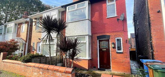 3 bed semi-detached house for sale