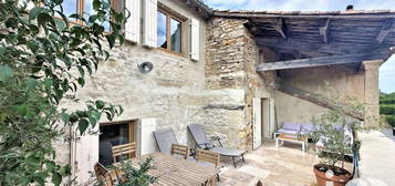 Maison de village  à vendre, 4 pièces, 3 chambres, 108 m²