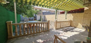 Chalet adosado en venta en Yeles