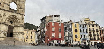 Piso de alquiler en Casco Histórico