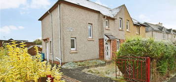 3 bed semi-detached house for sale