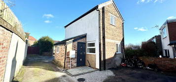 2 bed link detached house for sale