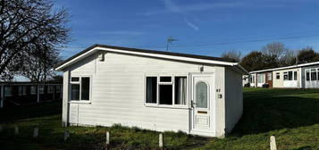 2 bedroom bungalow for sale