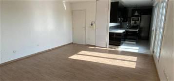 Location appartement 4 pièces 73 m²
