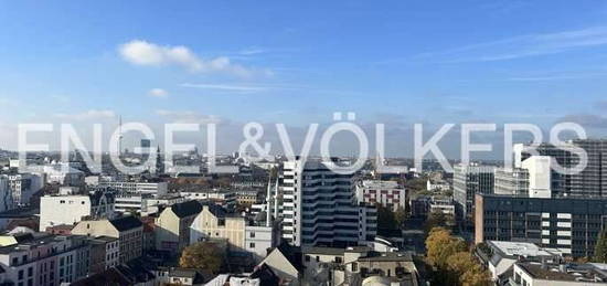 Traumhafte Wohnung mitten im Zentrum mit Terrasse und Alsterblick!