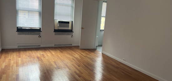 108 E 38th St Apt 902, Manhattan, NY 10016