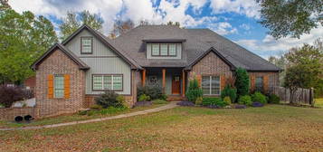 18 Auburn Hills Dr, Greenbrier, AR 72058