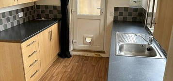 2 bedroom terraced house