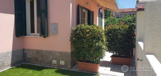 Casa Giardino Marina di Carrara