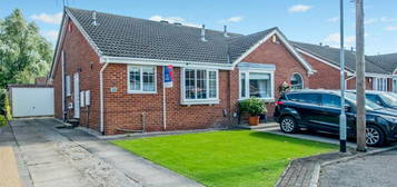 2 bedroom semi-detached bungalow for sale