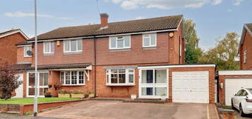 4 bedroom semi-detached house for sale