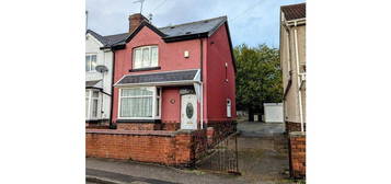 2 bed semi-detached house to rent