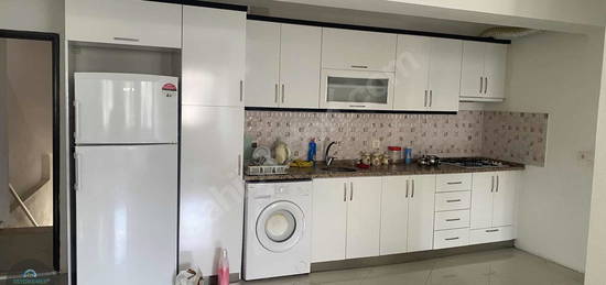 FETHİYE - TAŞYAKA MAH. AVM YANI EŞYALI 1+1 65M² DAİRE