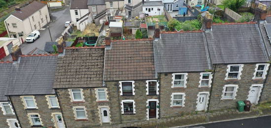 3 bed terraced house for sale