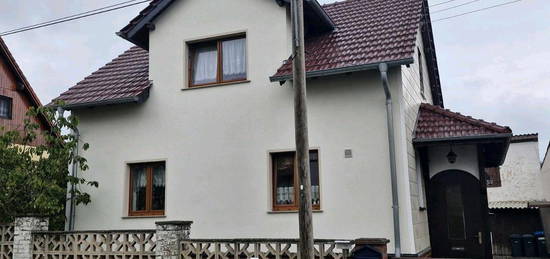 Schickes, kleines Einfamilienhaus in idillischer Lage bei Pößneck