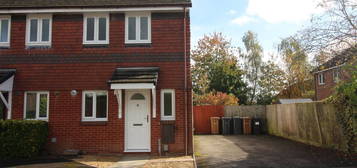 2 bed end terrace house to rent