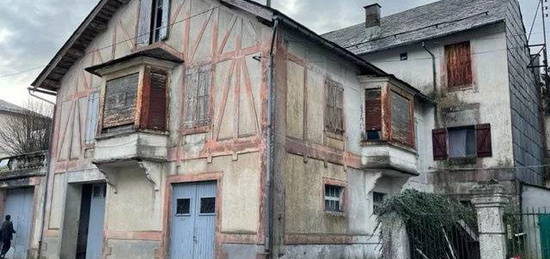 Achat maison 12 pièces 300 m²