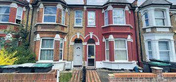 Room to rent in Sutherland Road, London N17